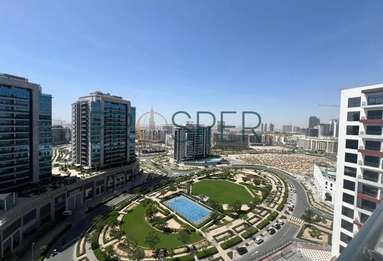 Limited Offer I Pool And Park View I Cash Buyer