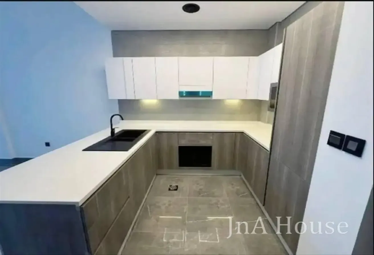 SPACIOUS 1BR  I SEMI FURNISHED I BELOW MARKET DEAL