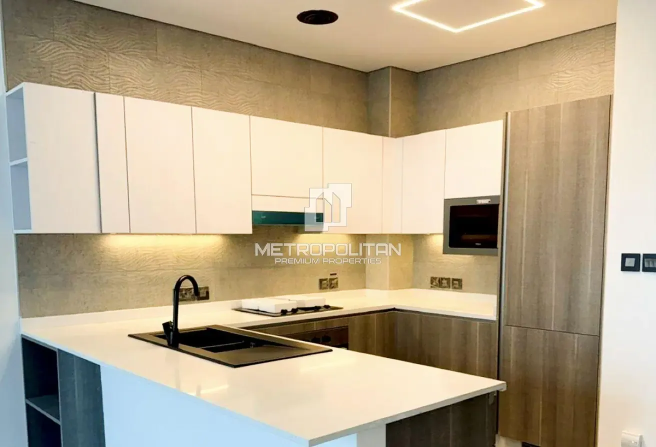 Brand New |High Floor |Motivated Seller | Hot Deal