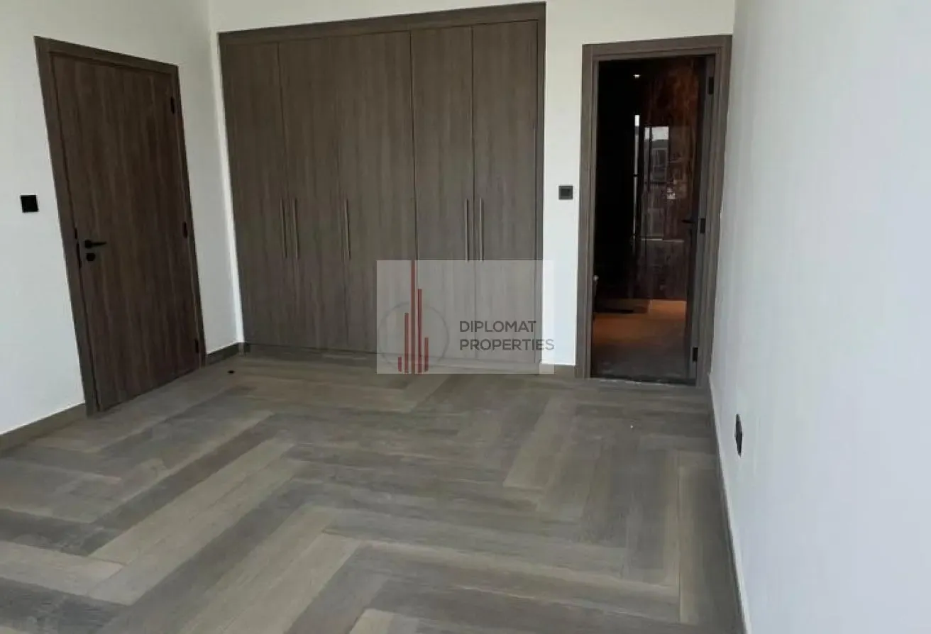 Modern 1BR | Prime Living | High ROI Potential