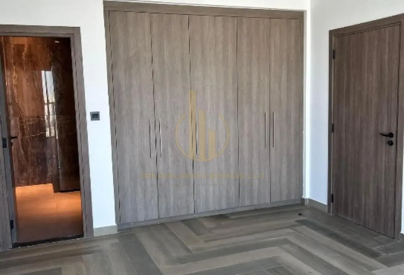 BRAND NEW | HUGE LAYOUT | MOVE IN READY