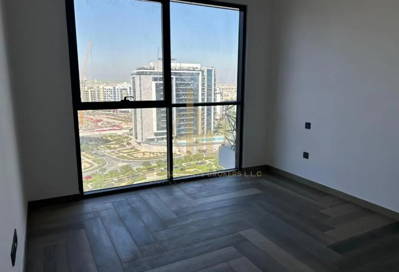 BRAND NEW | HUGE LAYOUT | MOVE IN READY