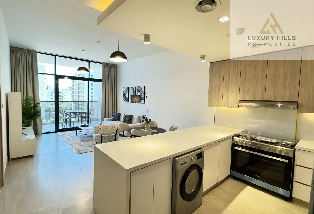 Luxurious 1BHK | Park View | Fully Furnished