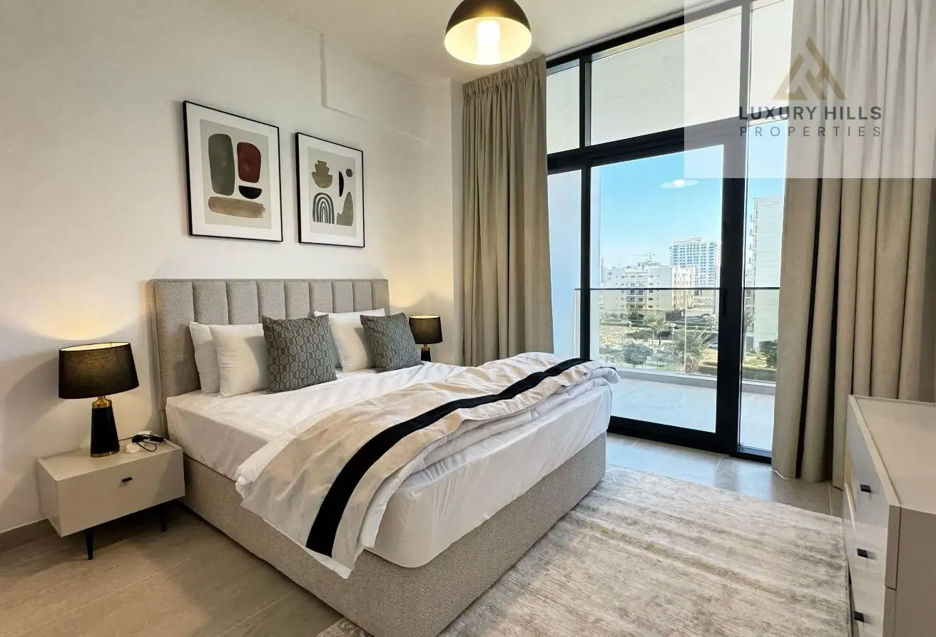 Luxurious 1BHK | Park View | Fully Furnished