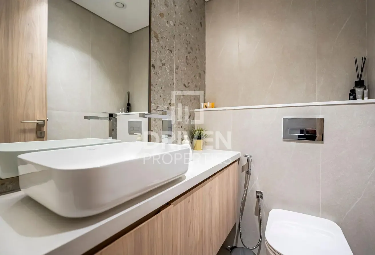 Premium Apartment with Balcony and Amenities