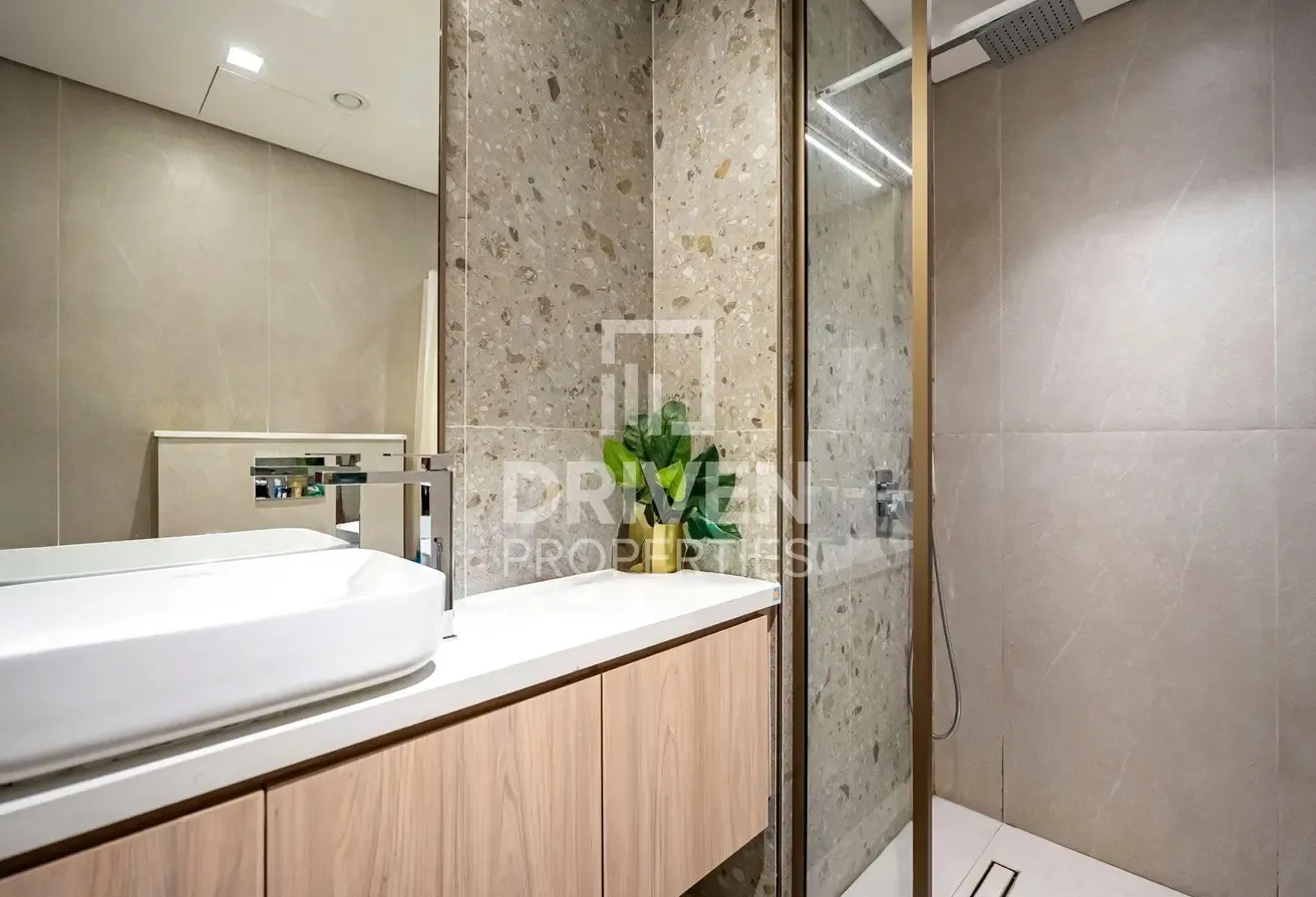 Premium Apartment with Balcony and Amenities