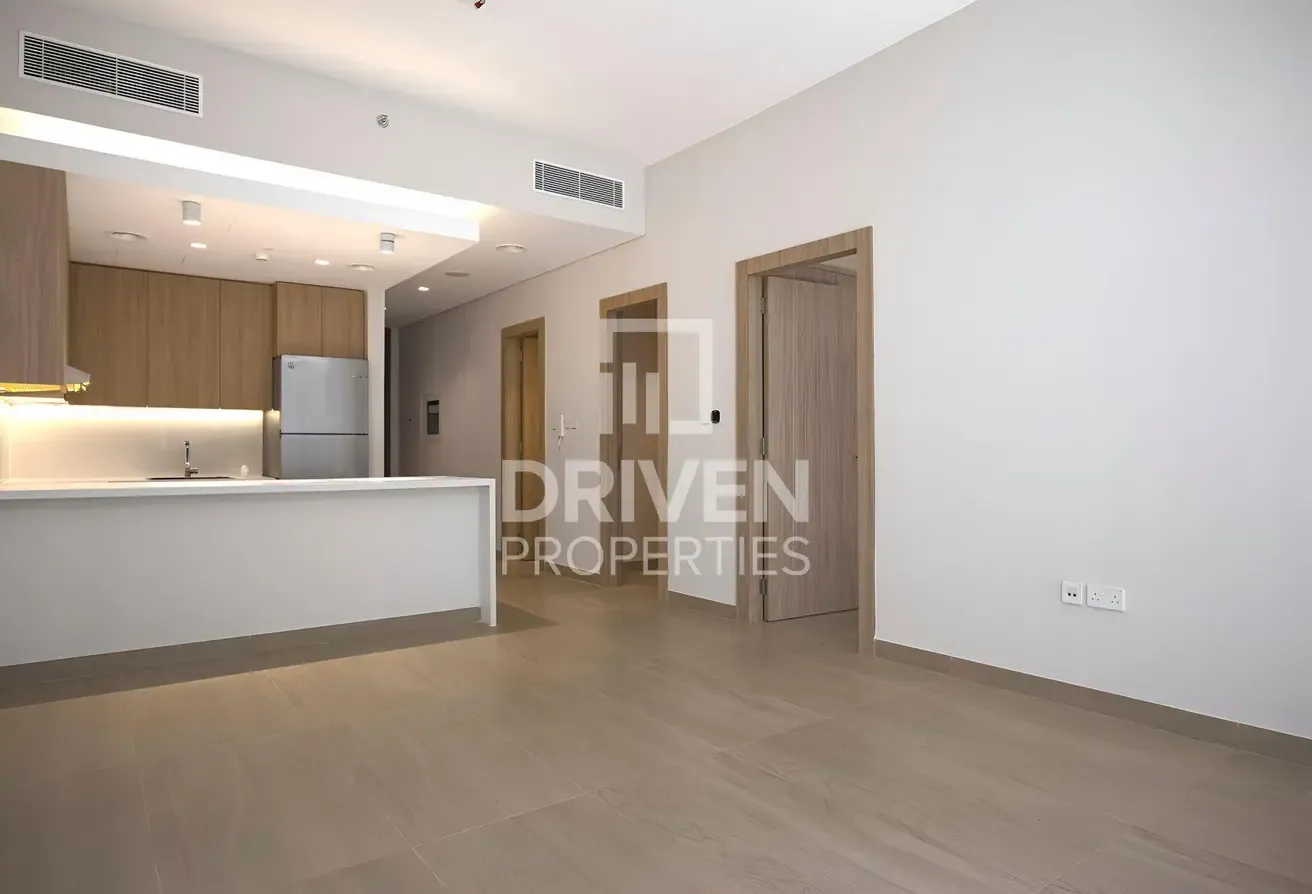 Low Floor | Spacious Living | Parking Included