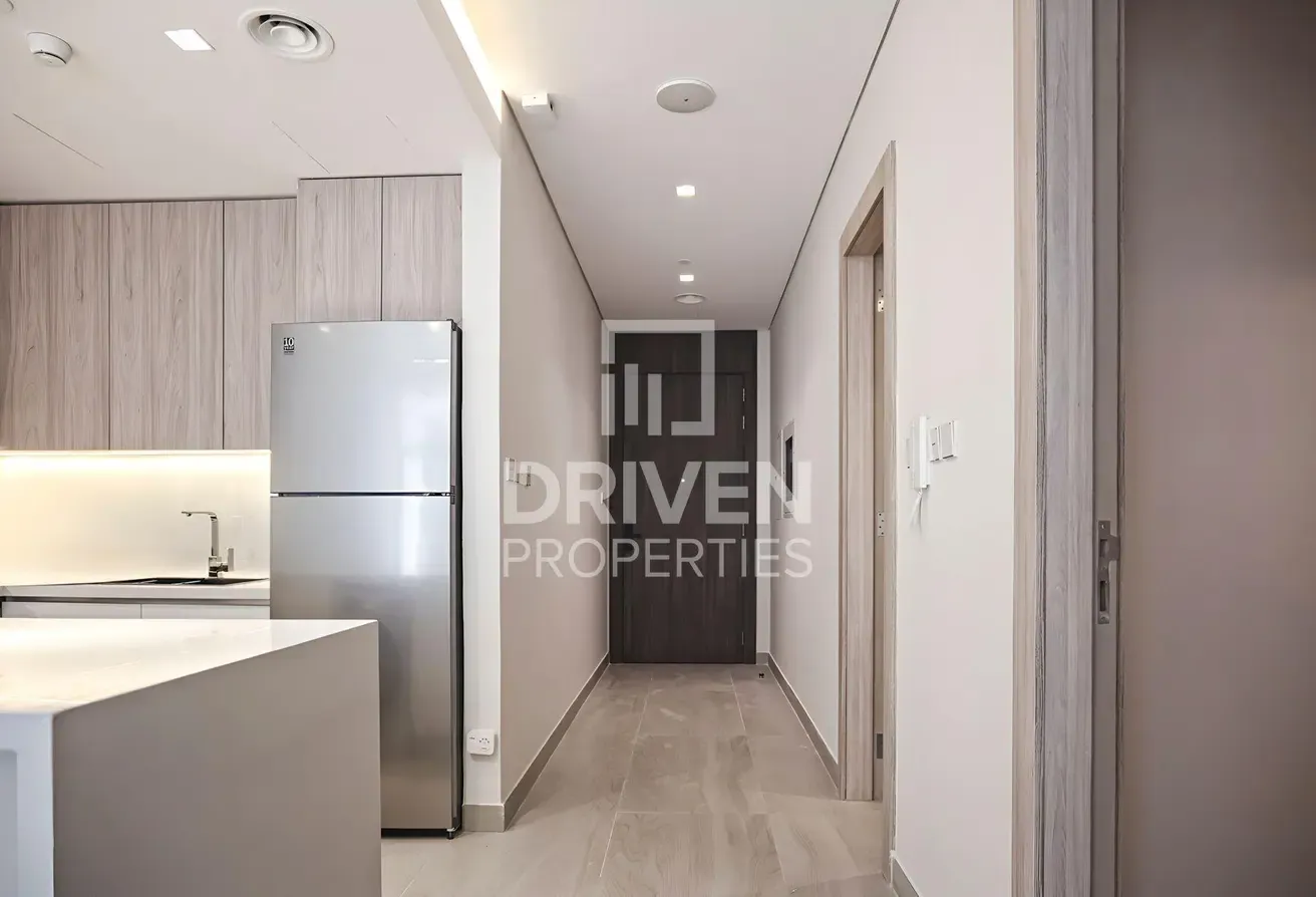 Low Floor | Spacious Living | Parking Included