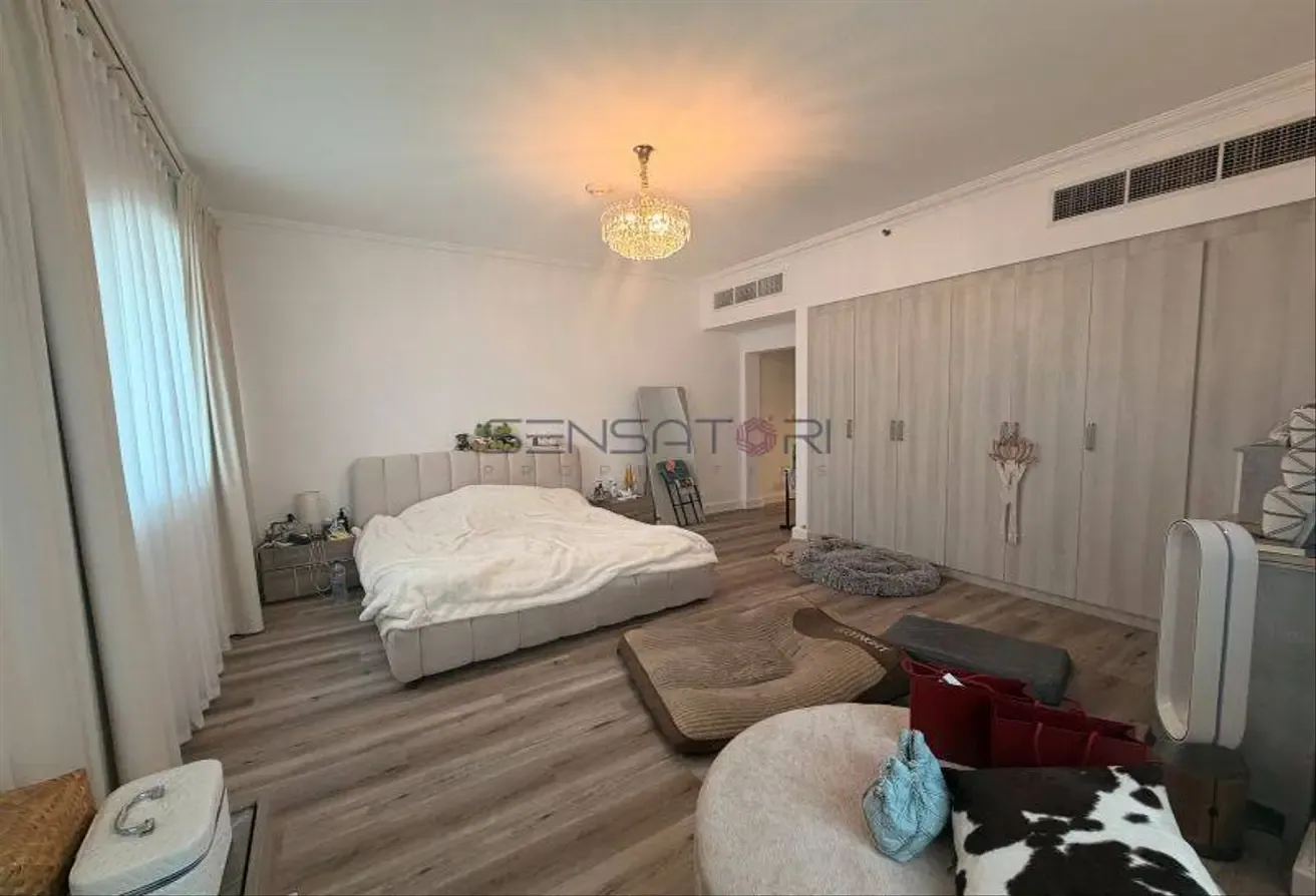 SPACIOUS INTERIOR | PRIME LOCATION | LOW FLOOR
