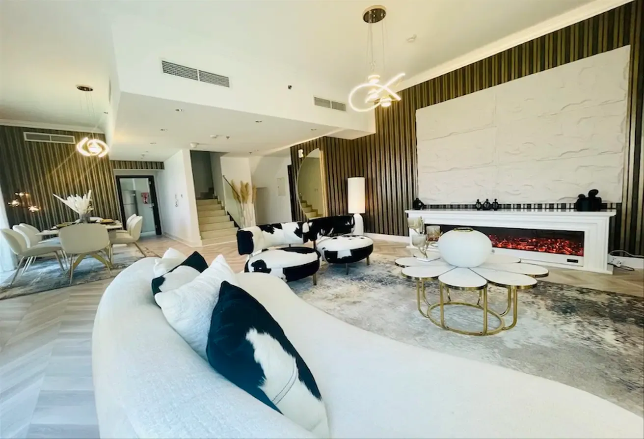 OPEN TERRACE | PERFECT VIEW | SPACIOUS INTERIOR