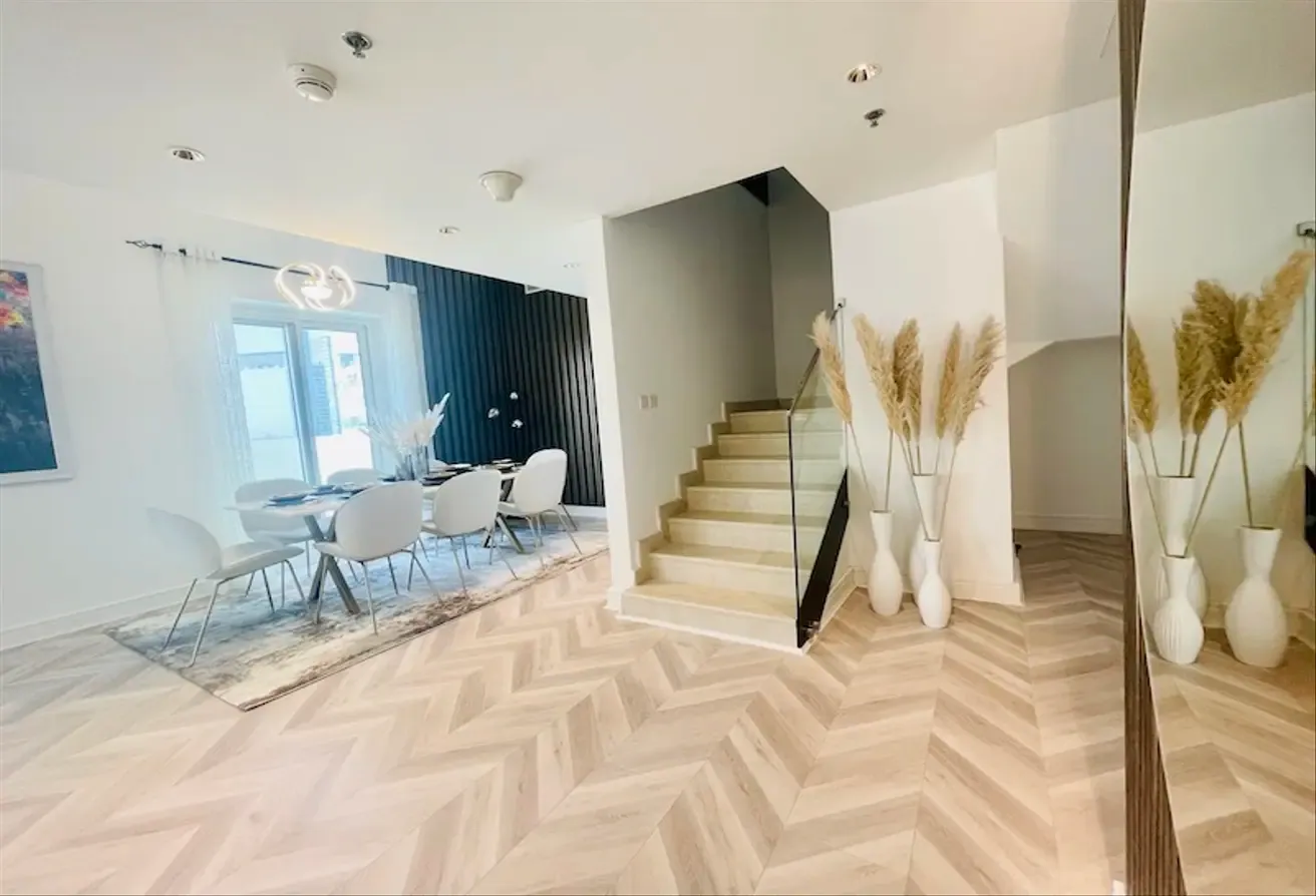 OPEN TERRACE | PERFECT VIEW | SPACIOUS INTERIOR