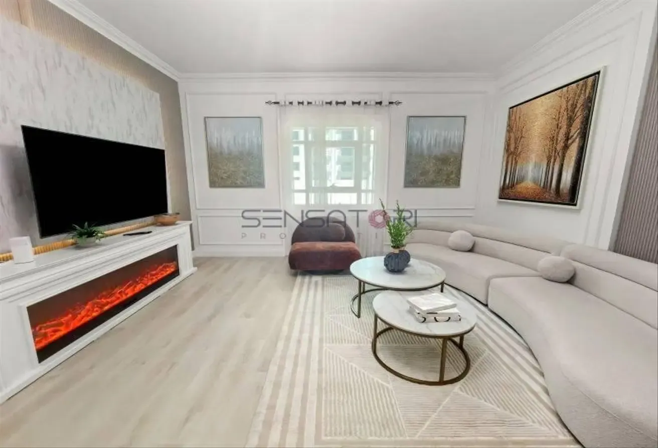SPACIOUS BRIGHT LAYOUT | VACANT | UPGRADED