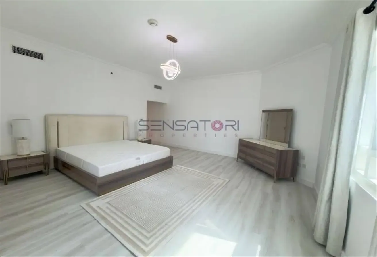 SPACIOUS LAYOUT | FAMILY FRIENDLY | VACANT