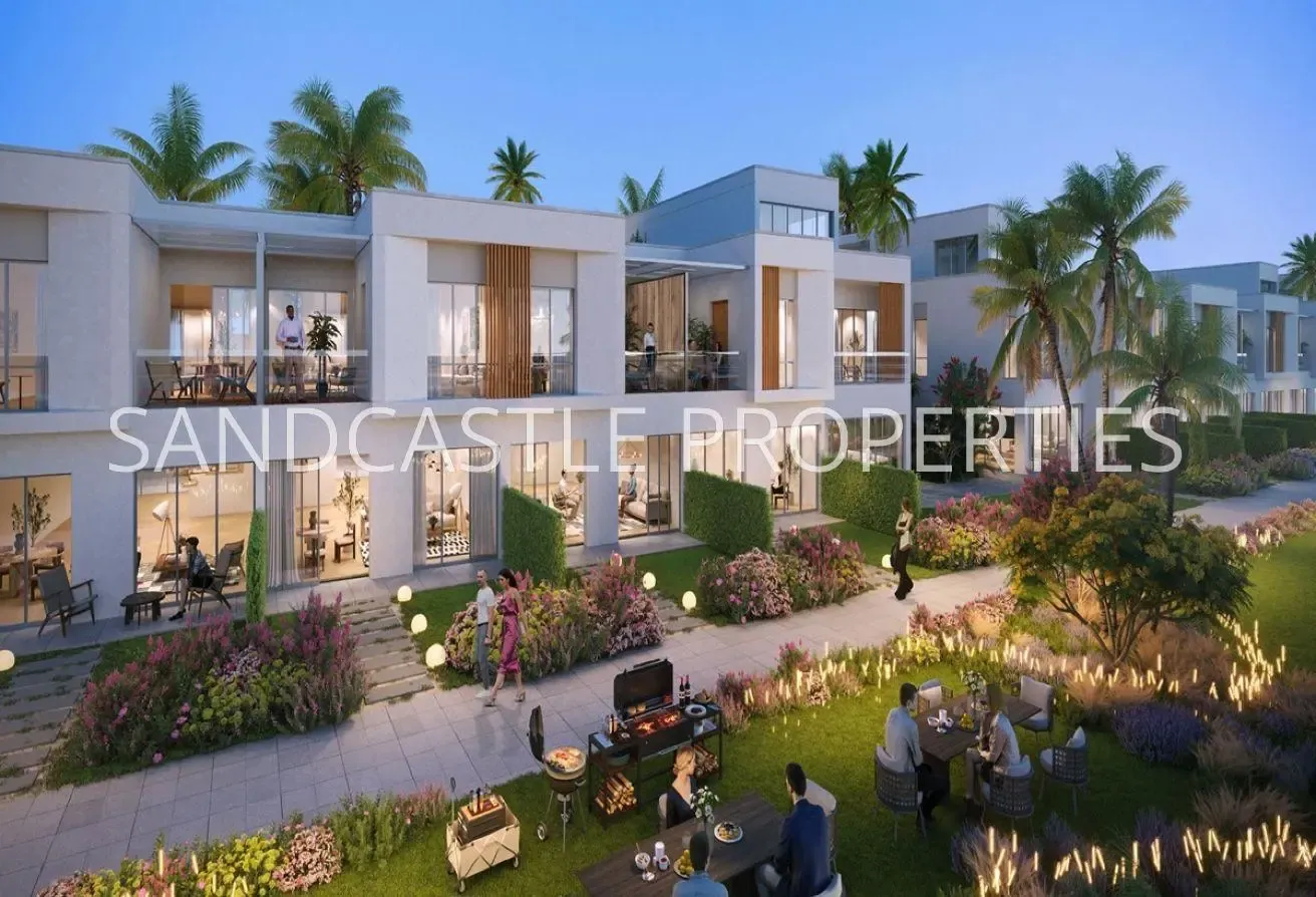Waterfront | 5 BR Townhouse | June 2028