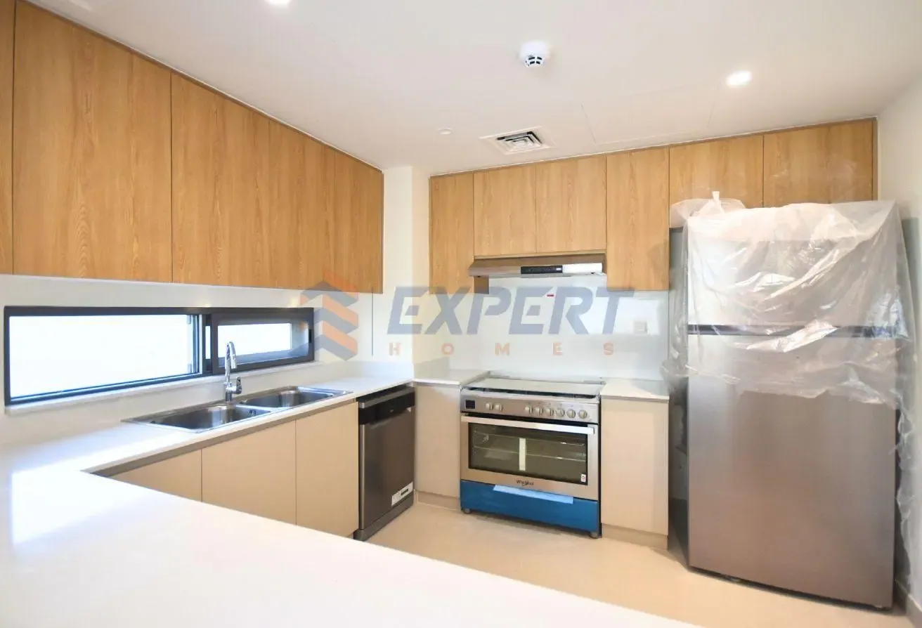 Corner Unit | Large Plot | Vastu | Near Amenities