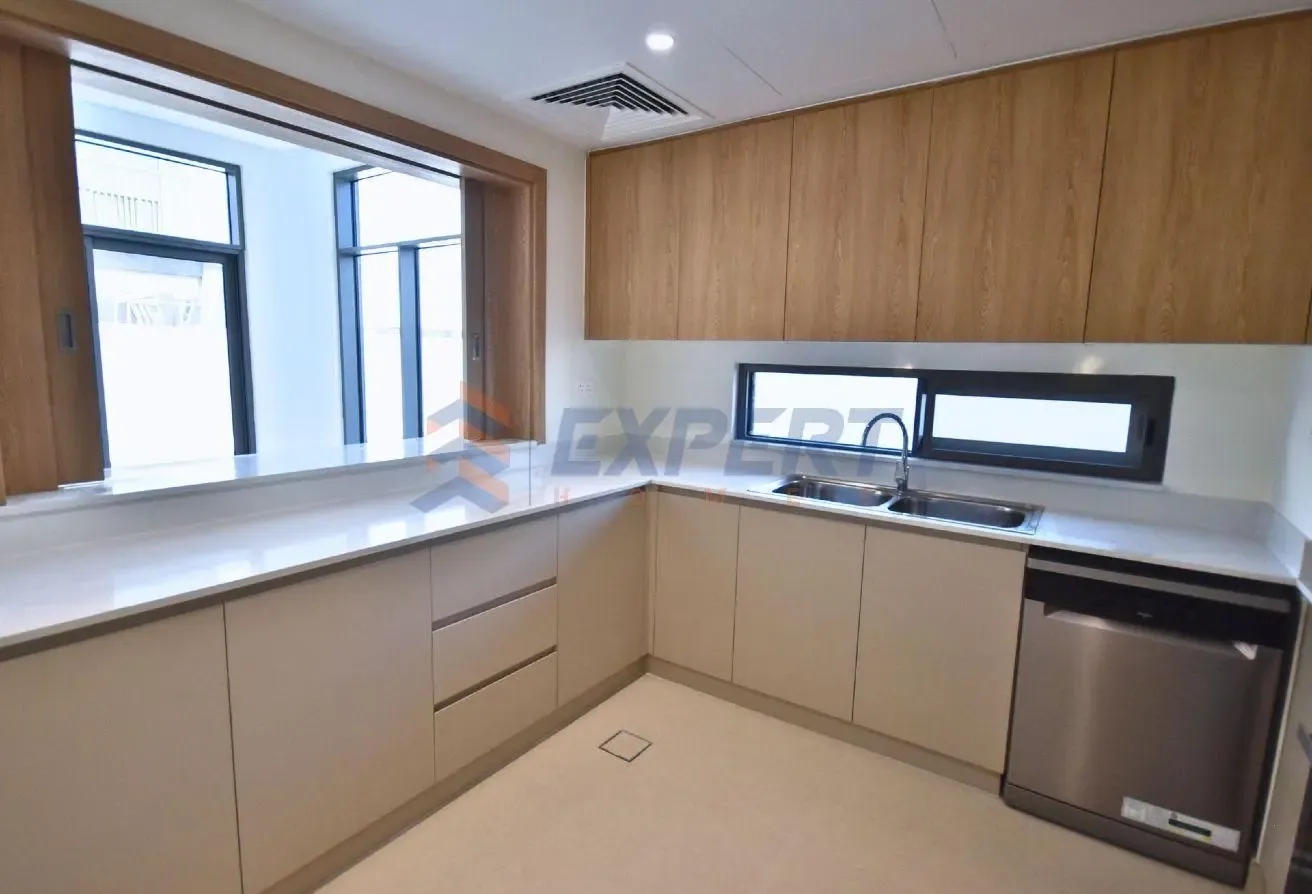 Corner Unit | Large Plot | Vastu | Near Amenities