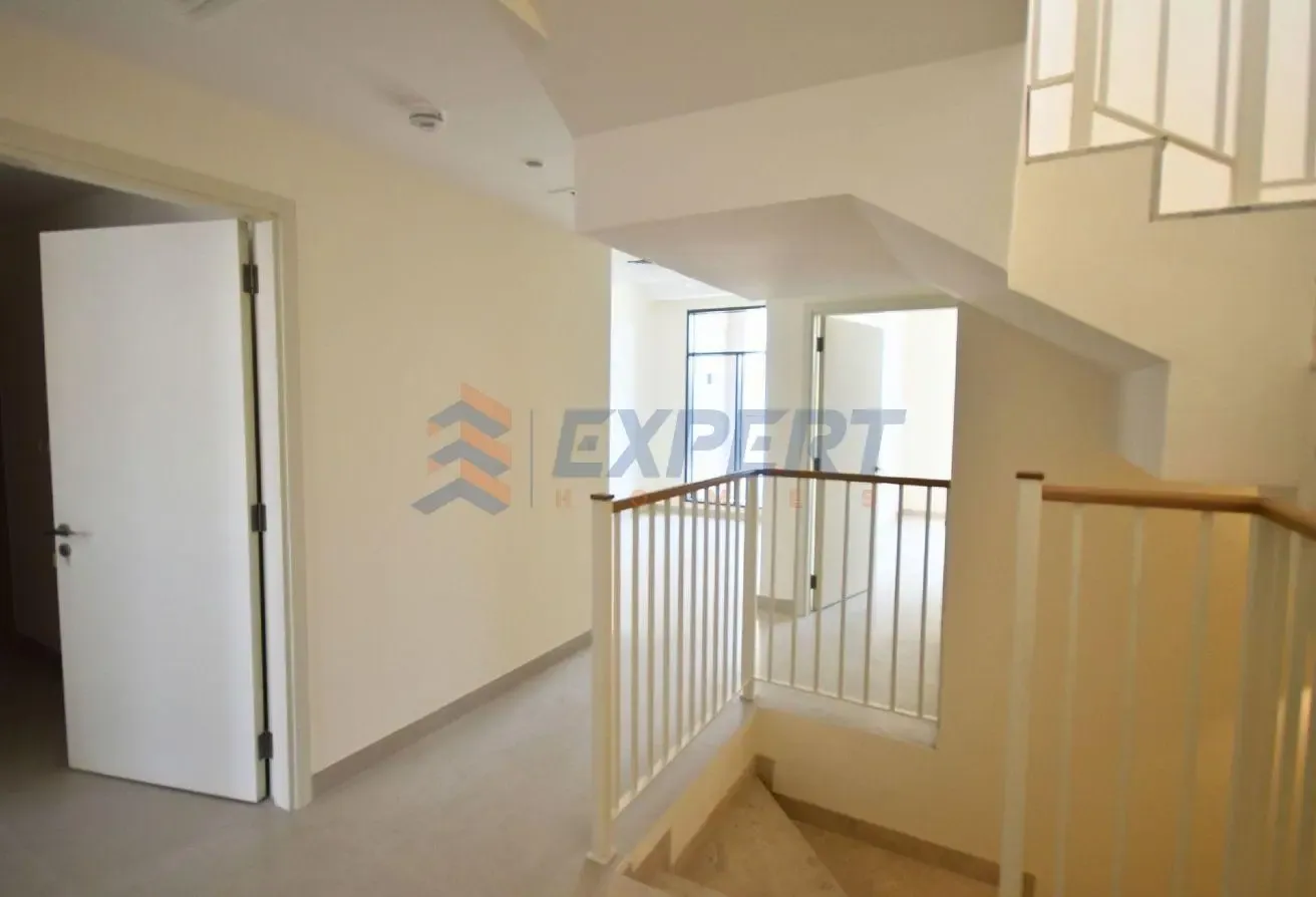 Corner Unit | Large Plot | Vastu | Near Amenities