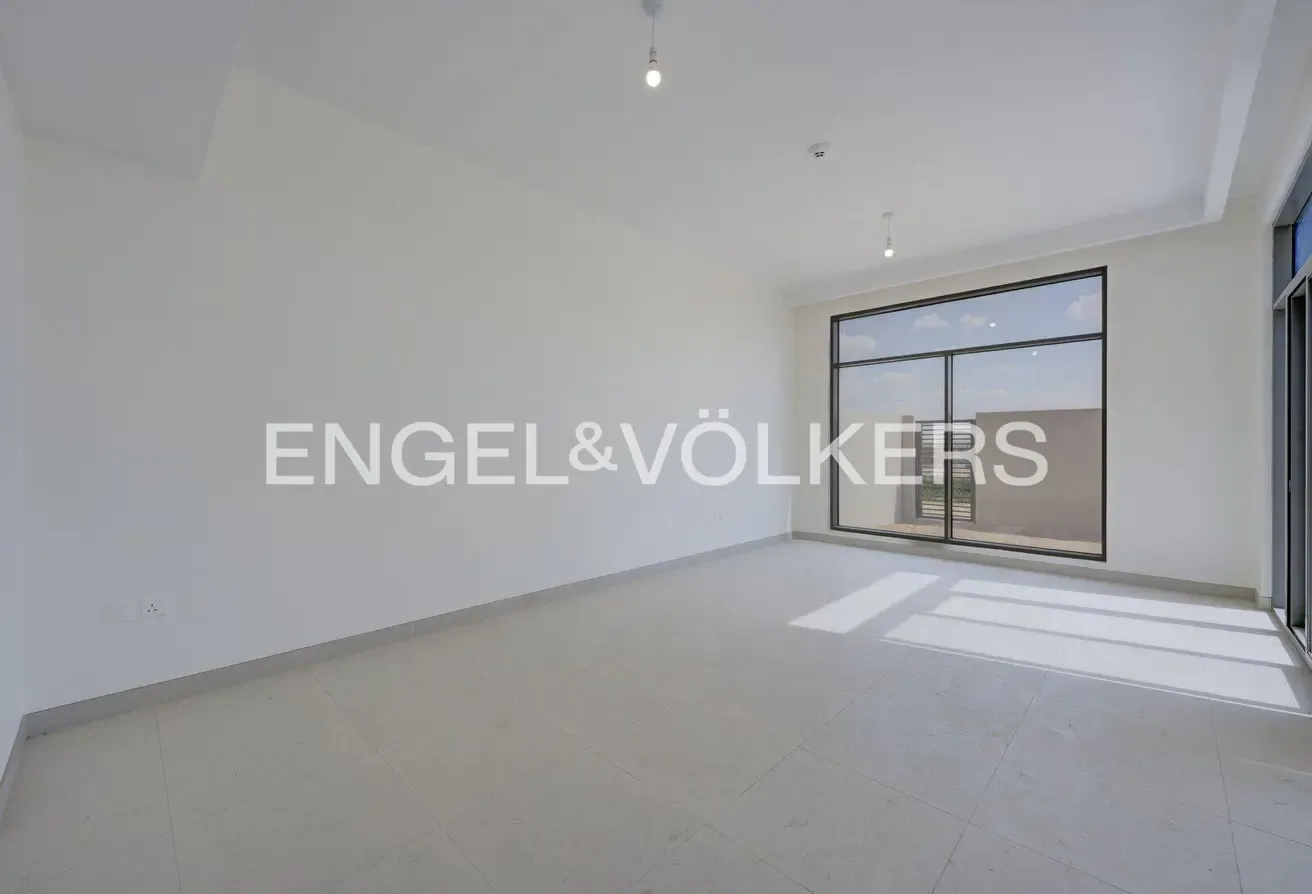 Large Plot | Vacant | Great Location