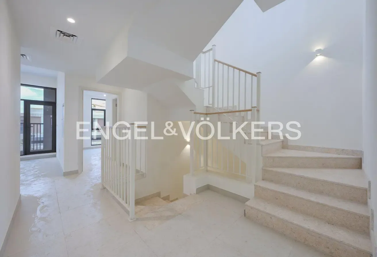Large Plot | Vacant | Great Location