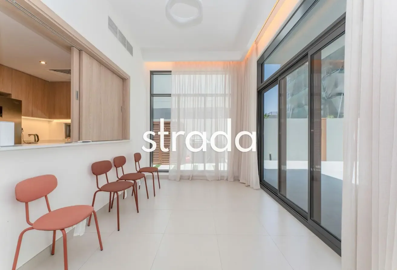 Upgraded with Pool | Semi - Detached | Modern