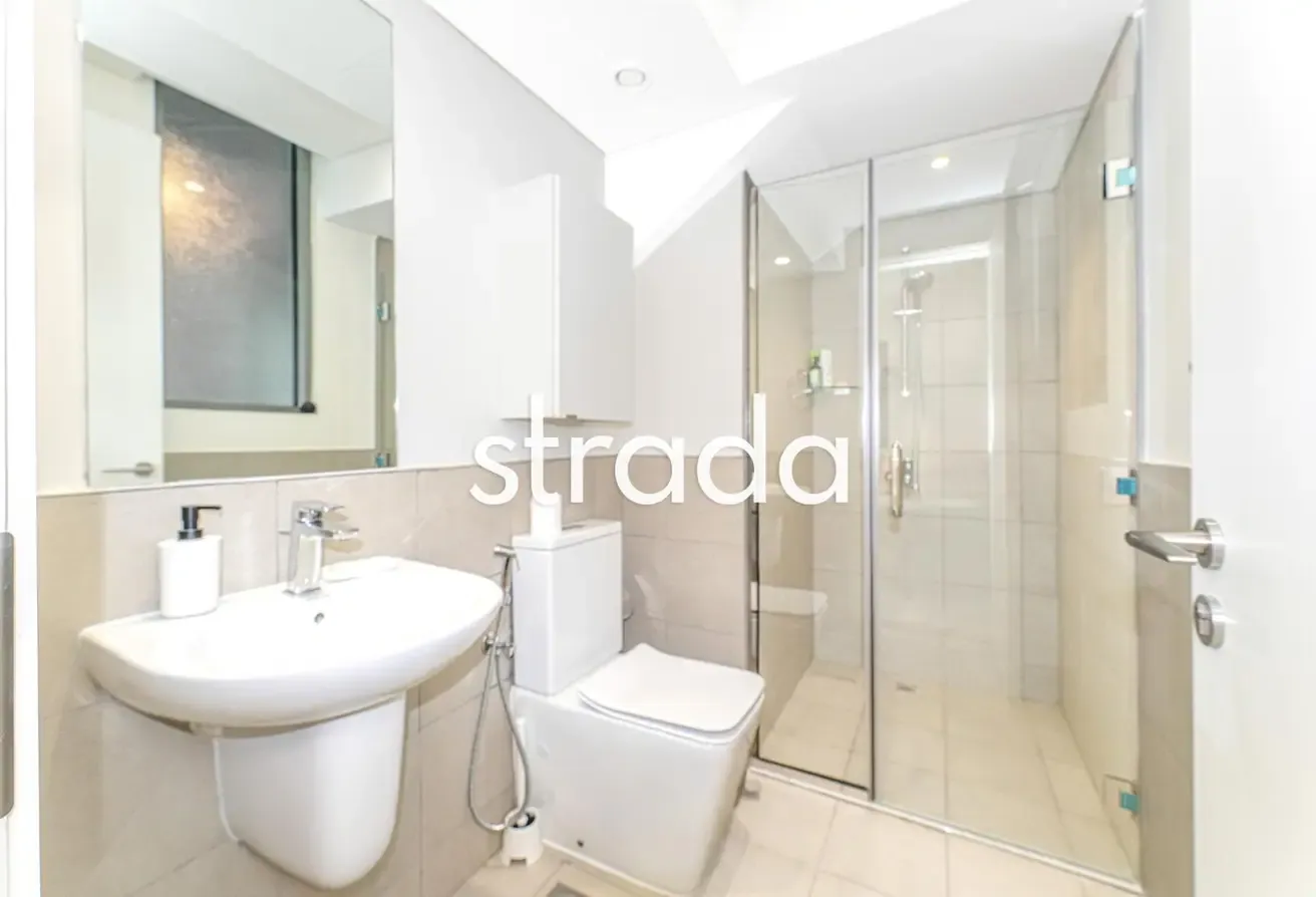 Upgraded with Pool | Semi - Detached | Modern