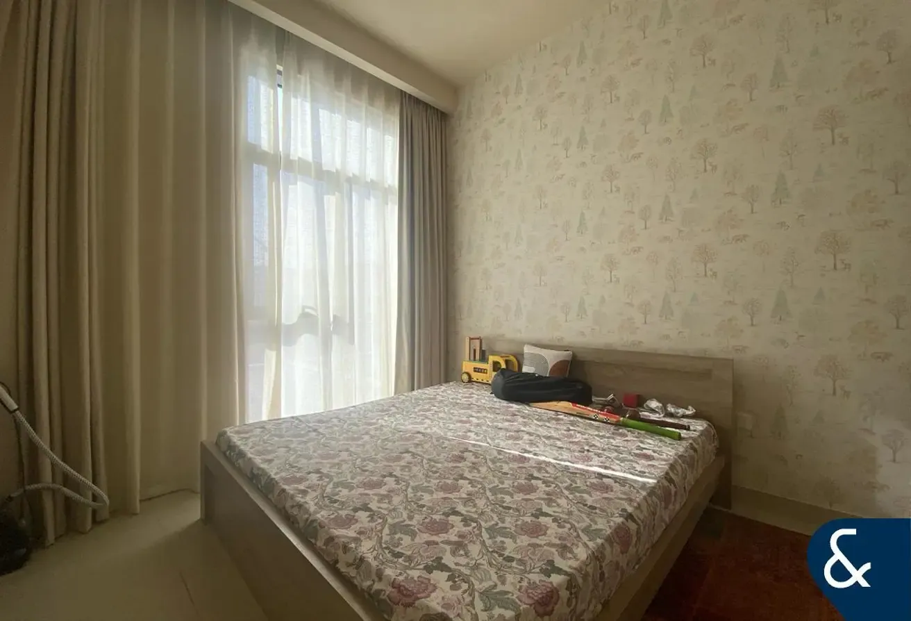 Landscaped Garden | Upgraded | Close to Park