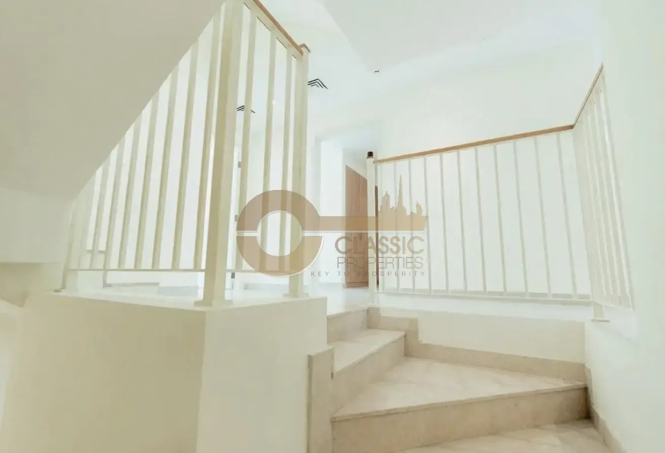 STAND ALONE VILLA | VACANT | SINGLE ROW | TERRACE