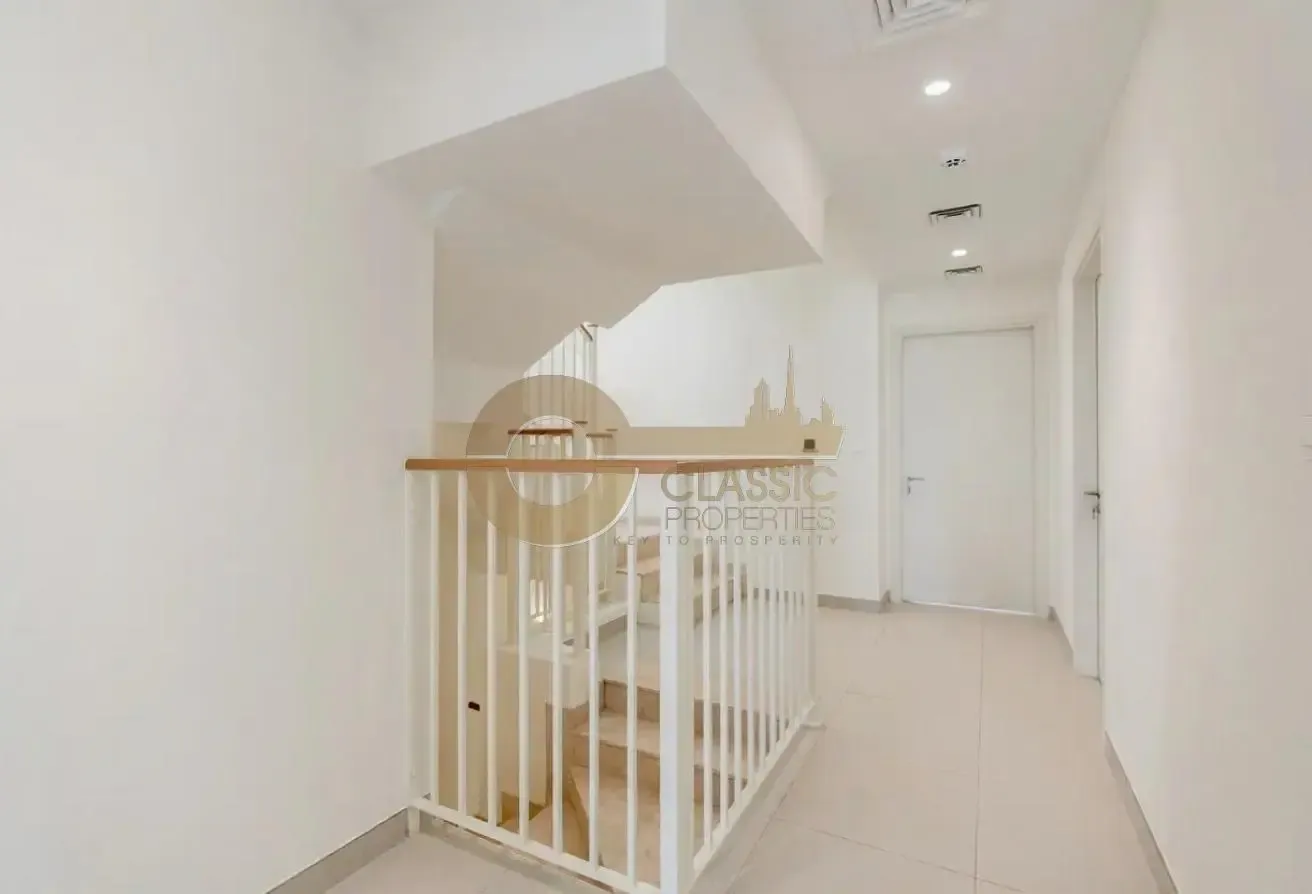 STAND ALONE VILLA | VACANT | SINGLE ROW | TERRACE