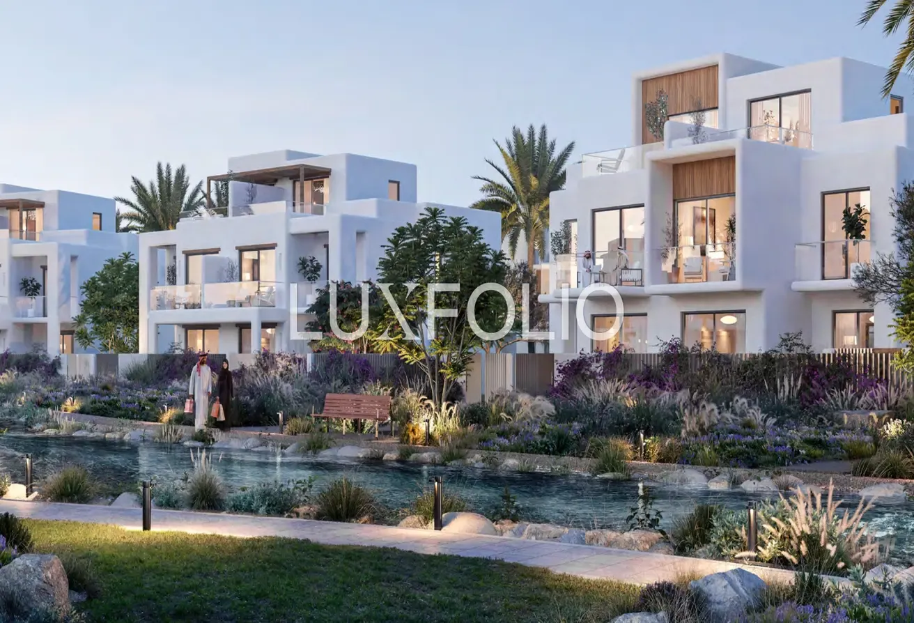 Multiple Options | Water front | Large Layout