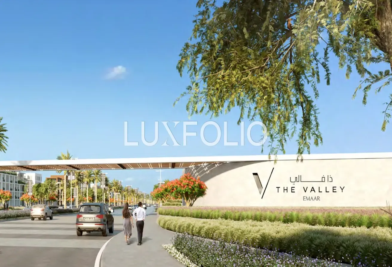 Multiple Options | Water front | Large Layout