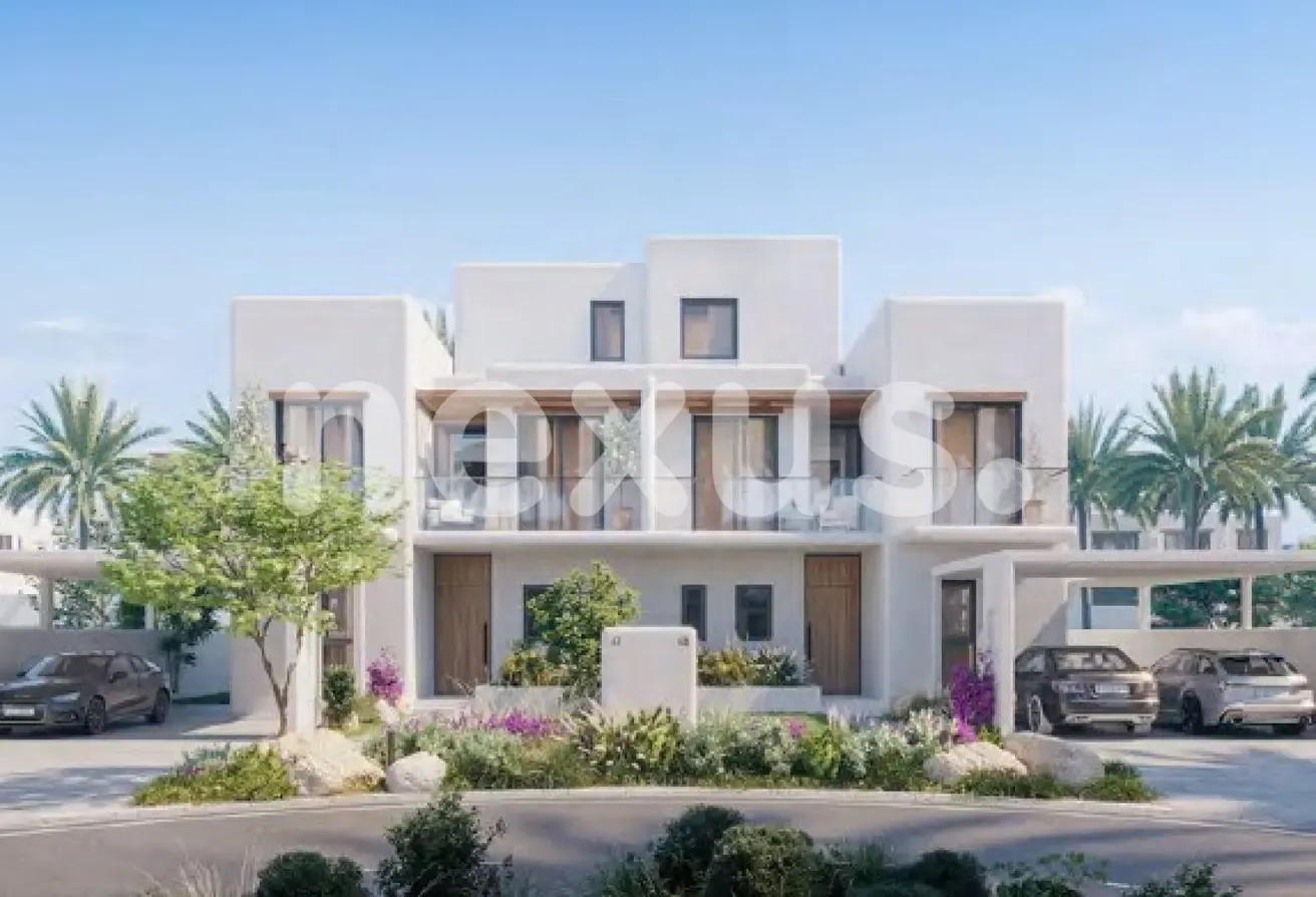 Waterfront | Large Plot | Prime Location