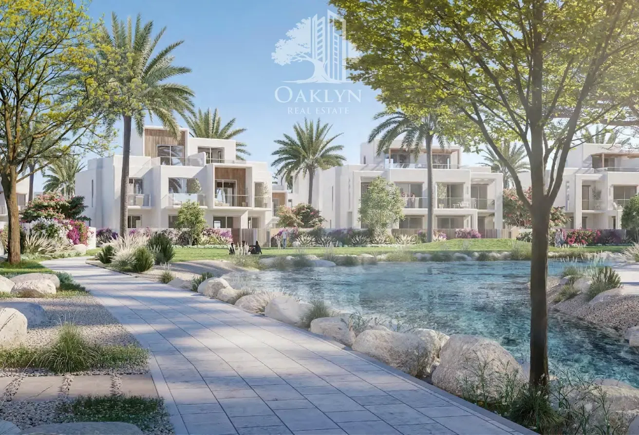 Lagoon View | Prime 5 BR Villa | Near Amenities