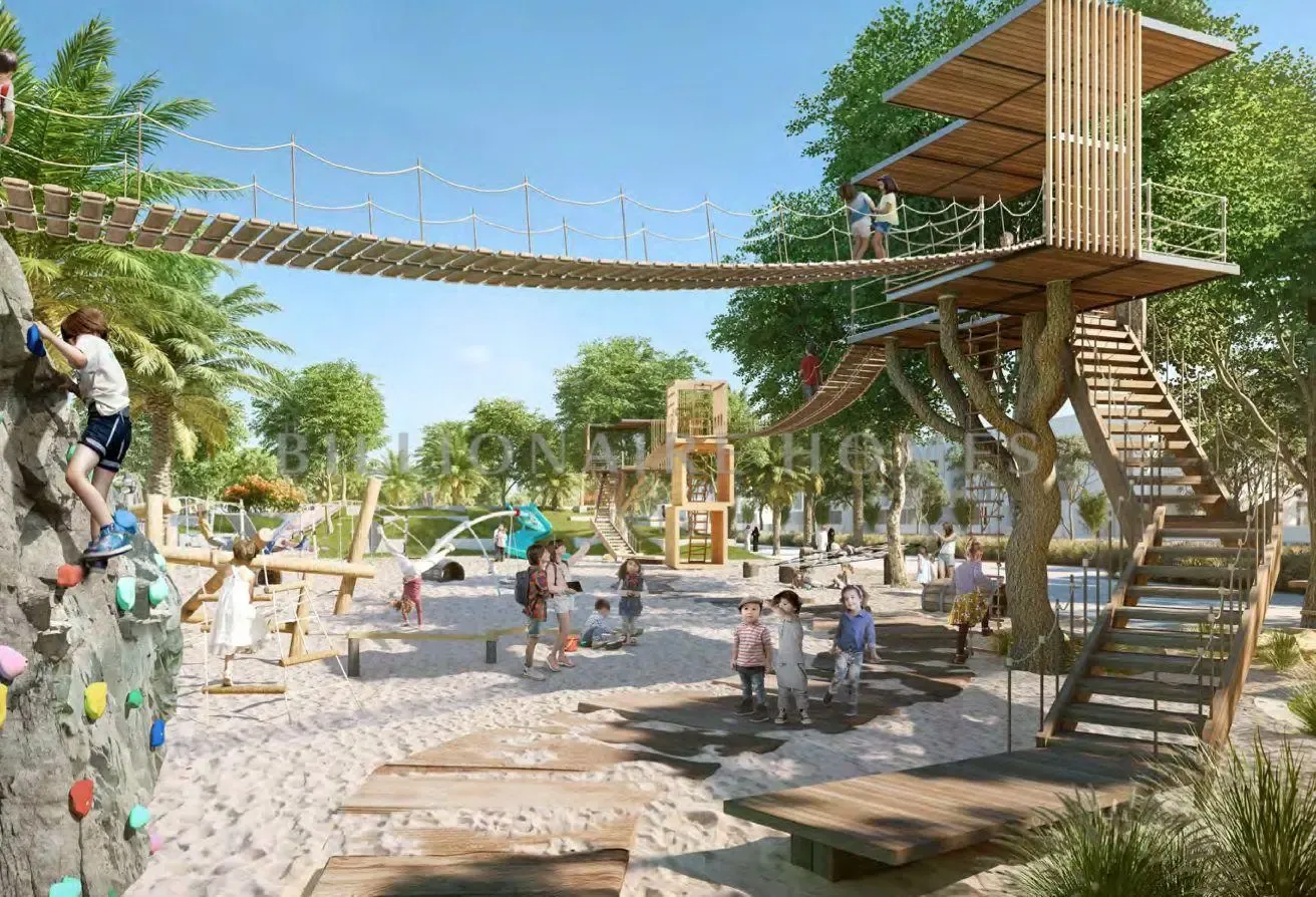 Prime Location | Big Plot | Lagoon facing