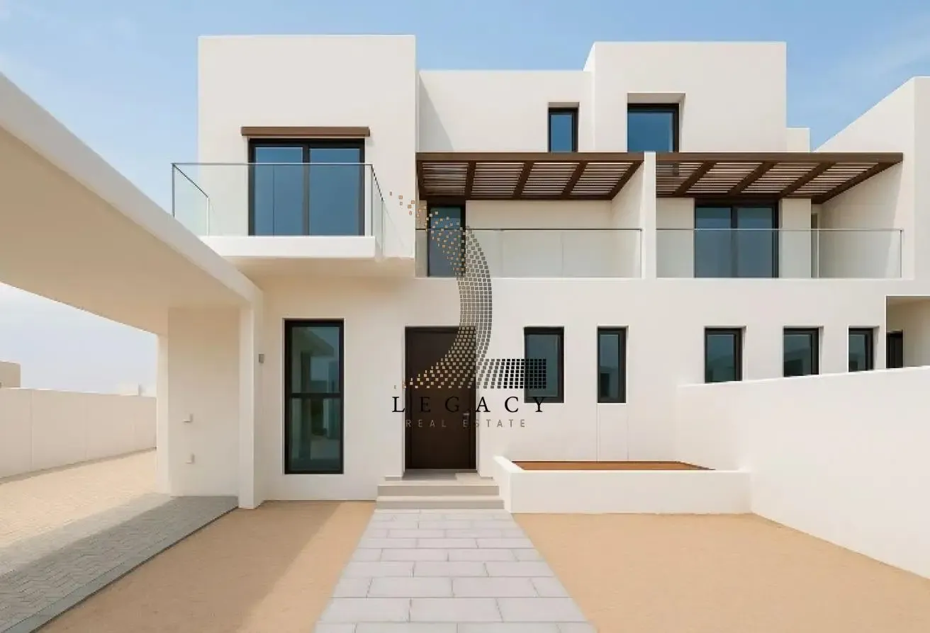 Rare Villa-On the Main Island-Canal views,Big Plot