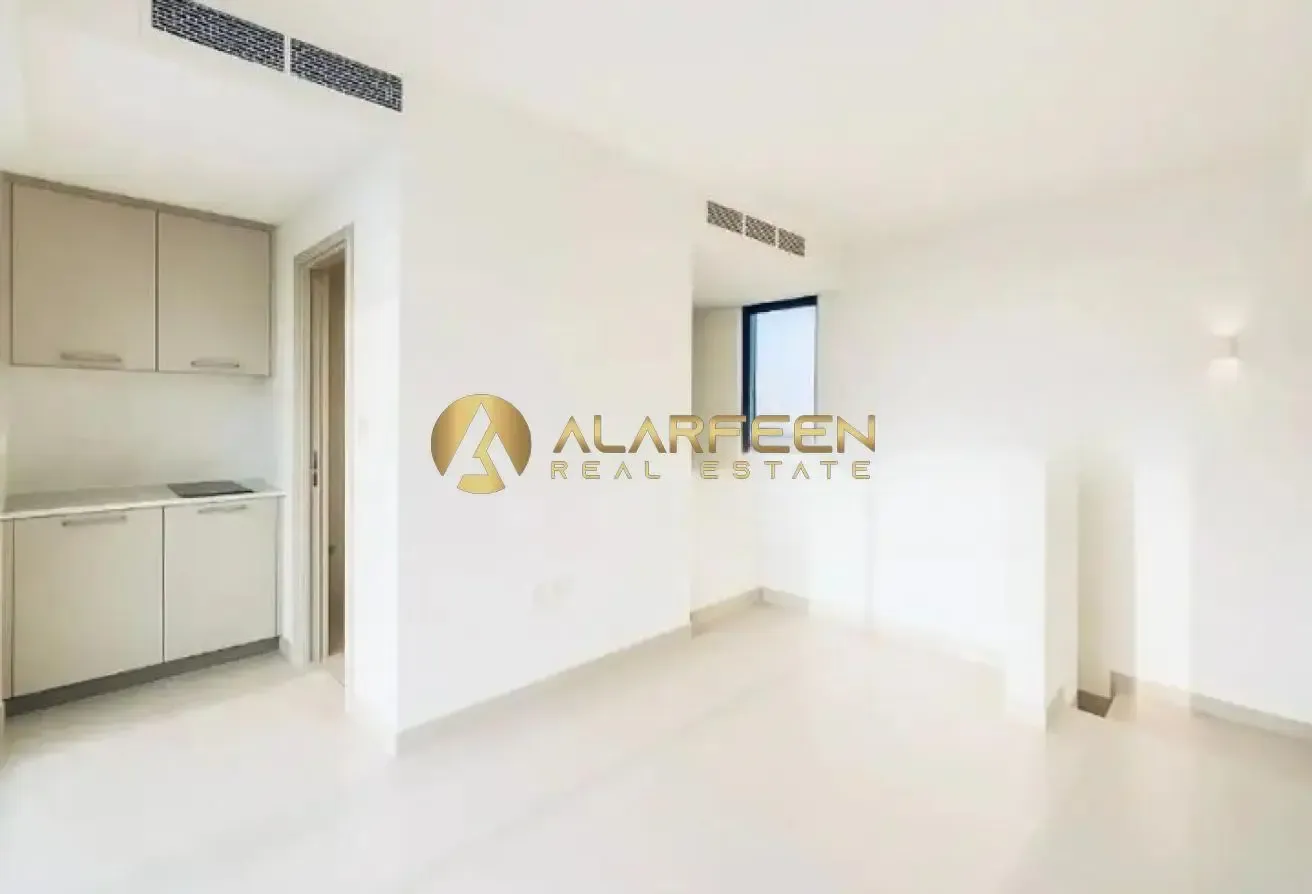 Waterfront 5BR | Genuine Resale | Negotiable