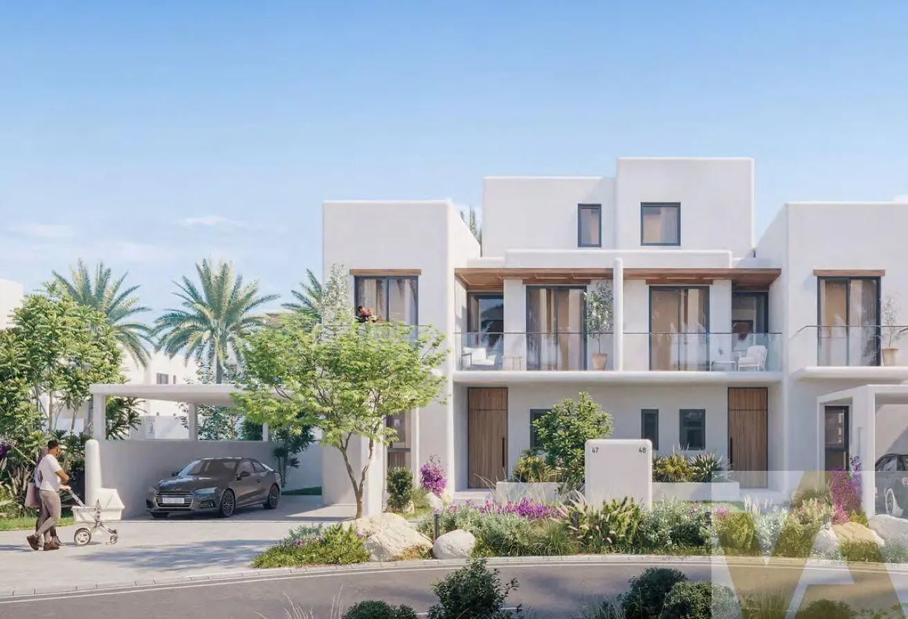 Directly On The Lagoon / Large Plot / Best Layout