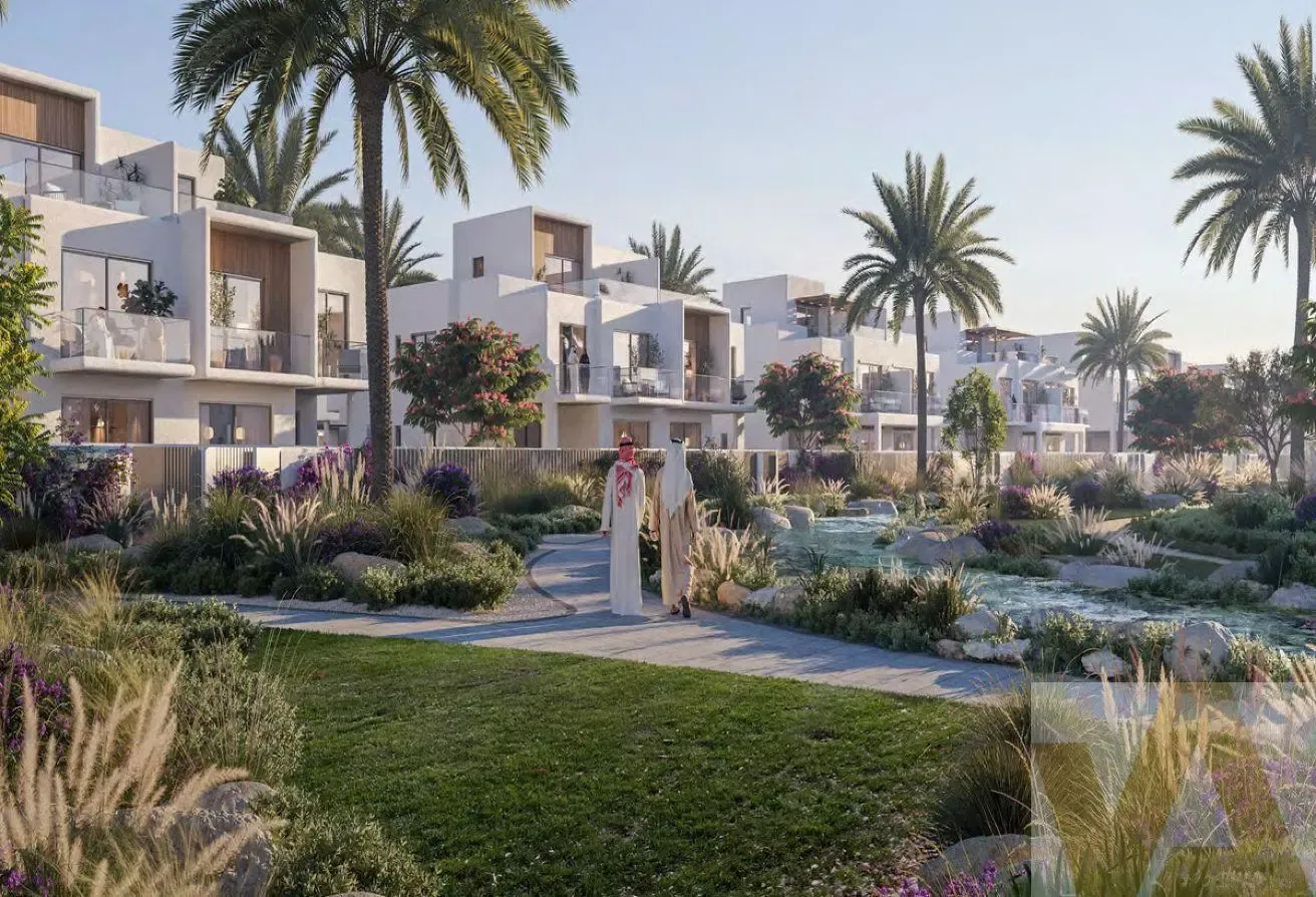 Directly On The Lagoon / Large Plot / Best Layout
