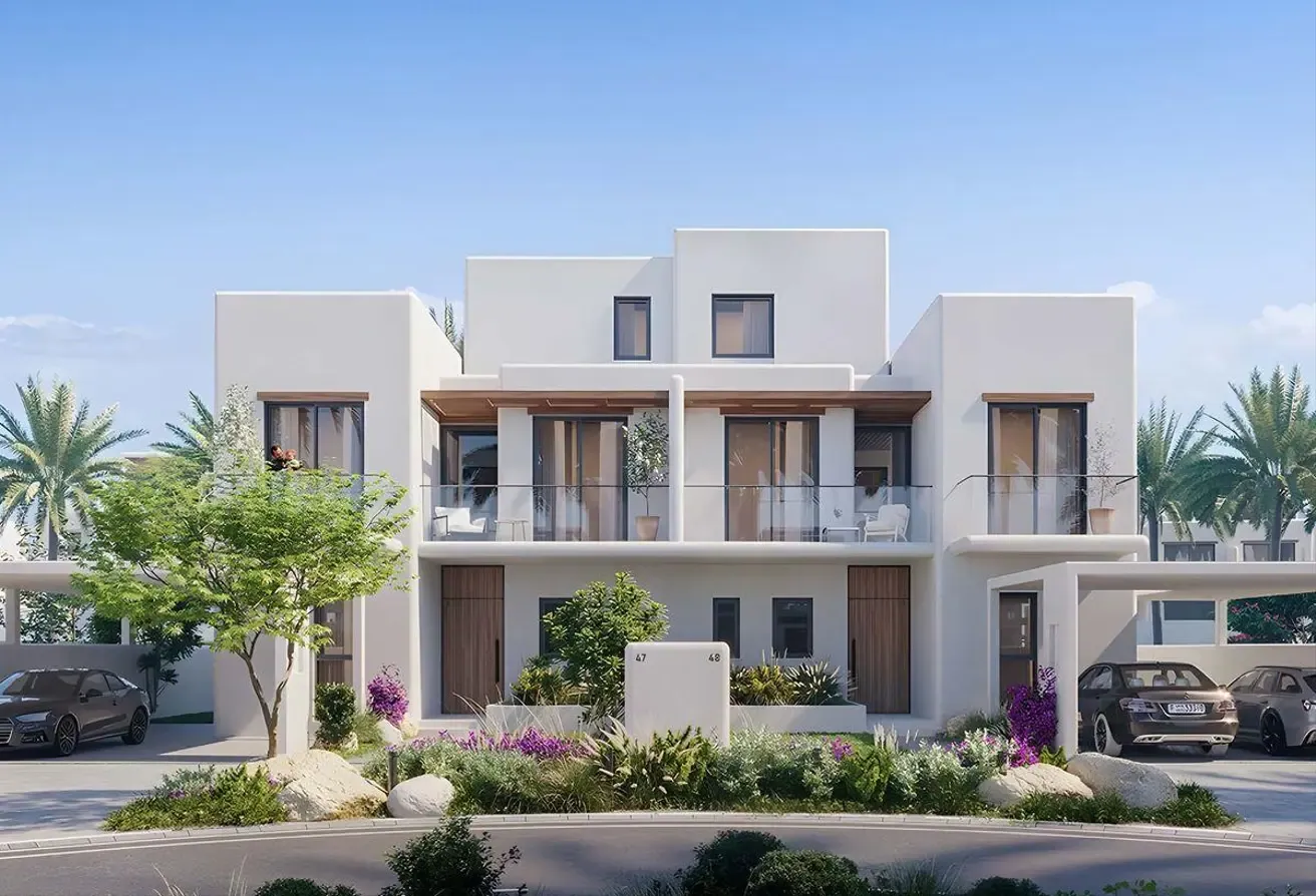 Prime Location | Waterfront Villa | Large Plot