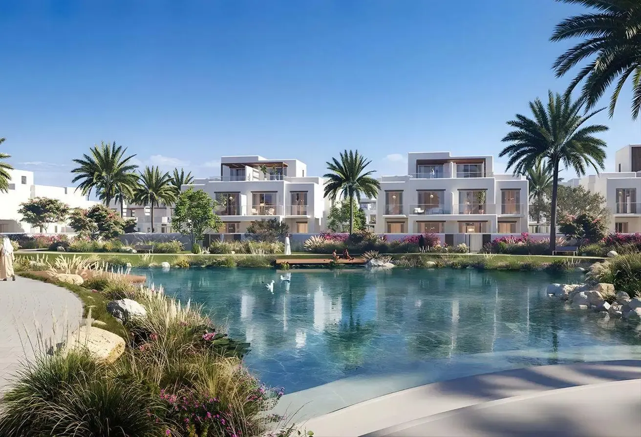 Prime Location | Waterfront Villa | Large Plot