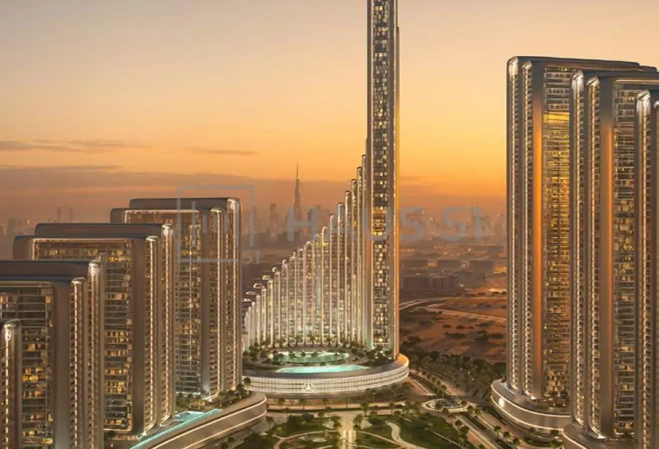 Marina & Skyline View | 3BR Elegant Apartment