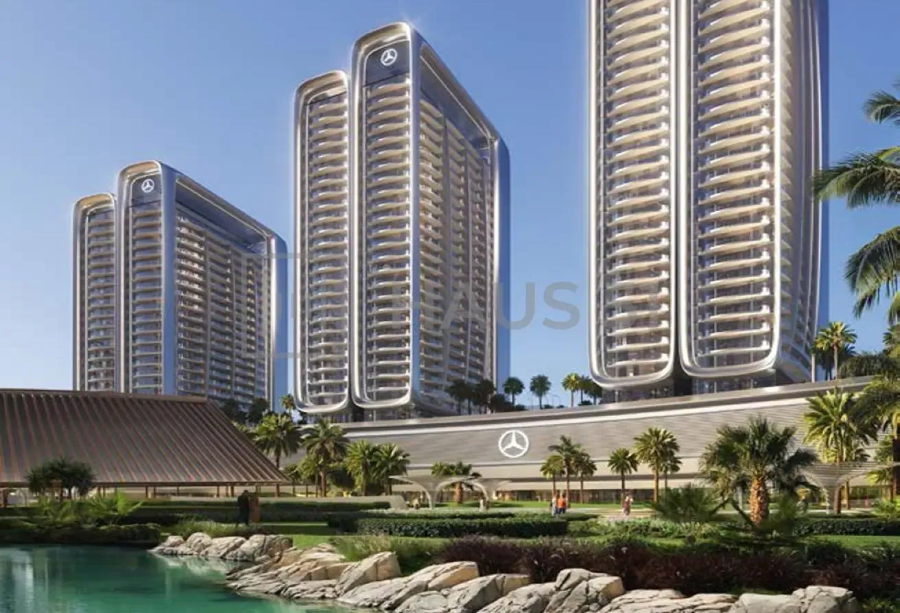 Marina & Skyline View | 3BR Elegant Apartment