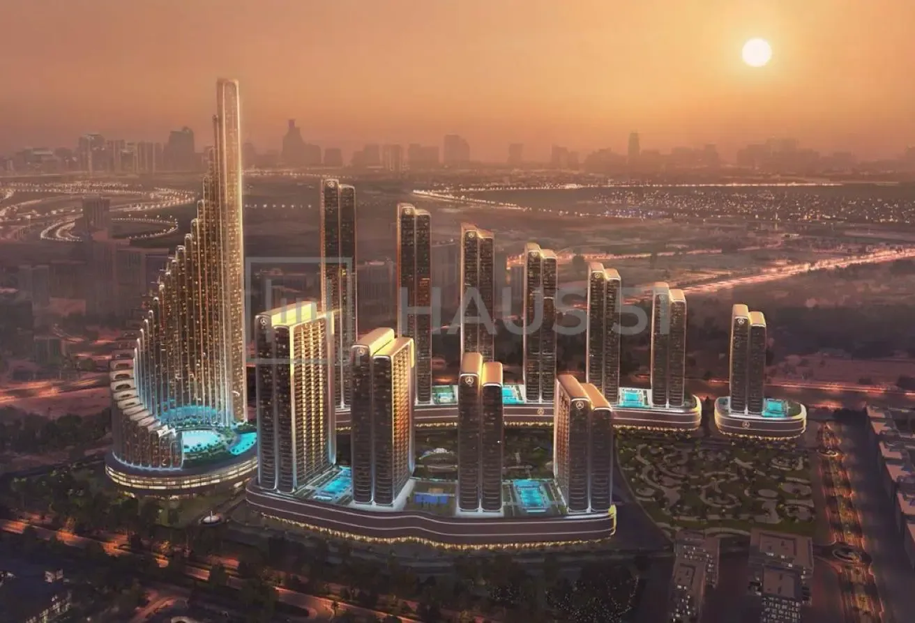 Marina & Skyline View | 3BR Elegant Apartment