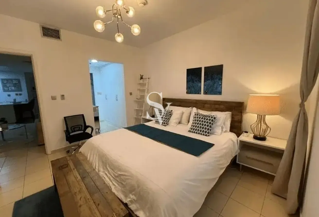 Open to Offers| Genuine Resale | Premium Furnished