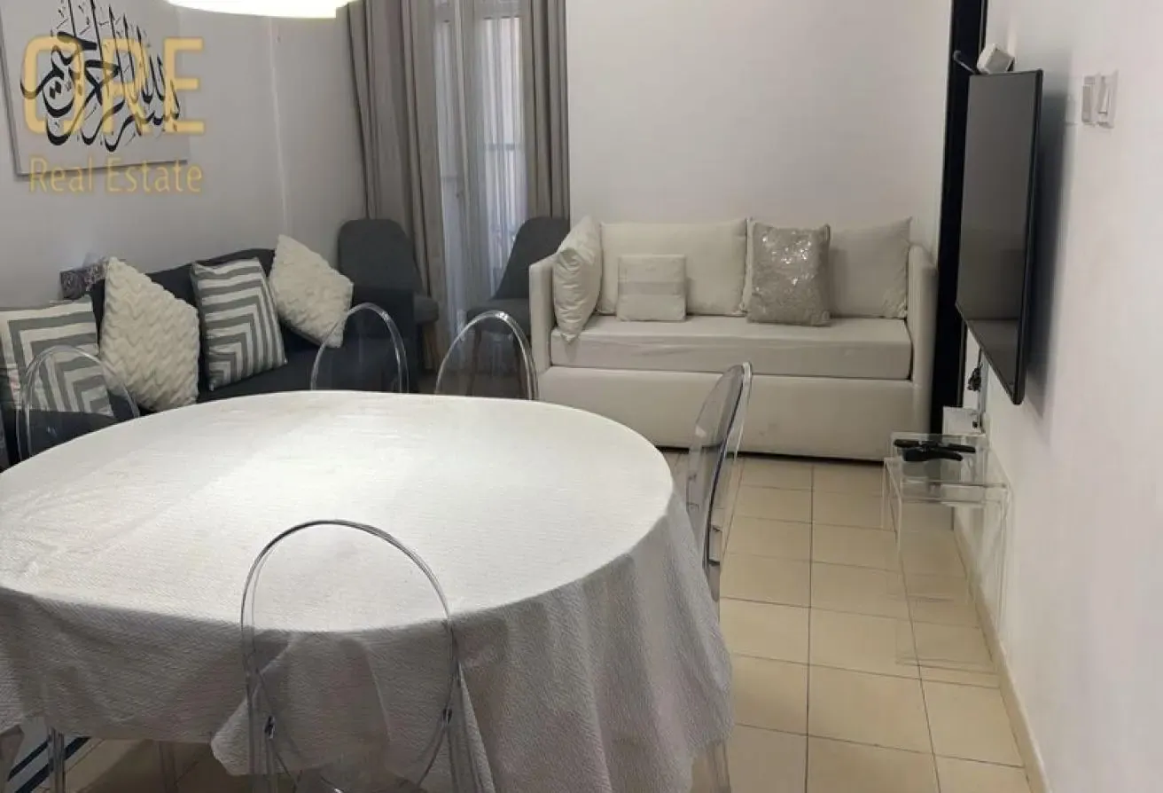 Well Maintained | Balcony | Great Location