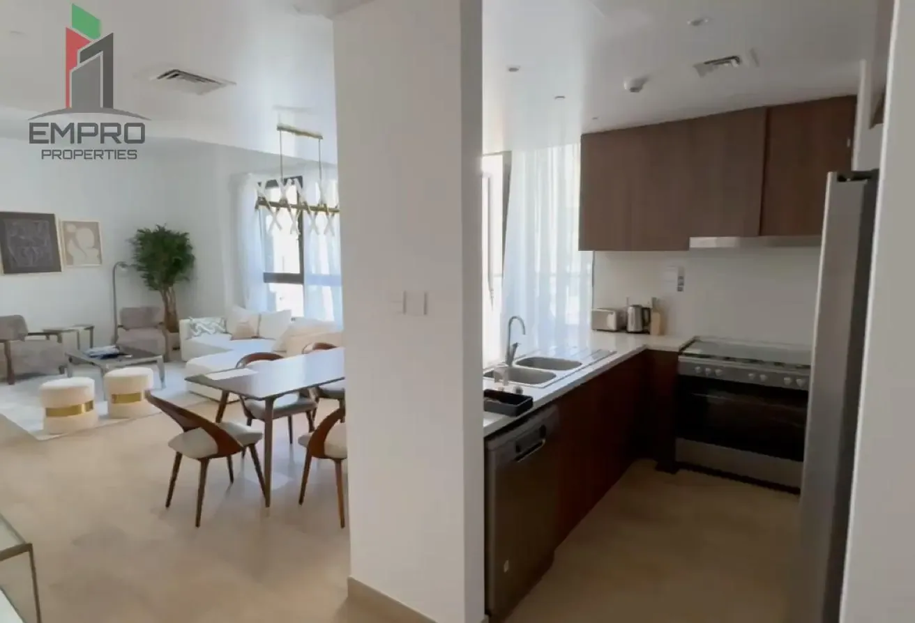 Luxury 2-Bedroom Corner Unit | Canal View | Fully