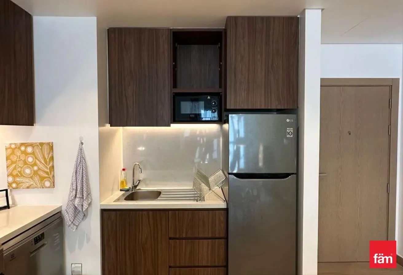 Fully Furnished | Sea View | Vacant