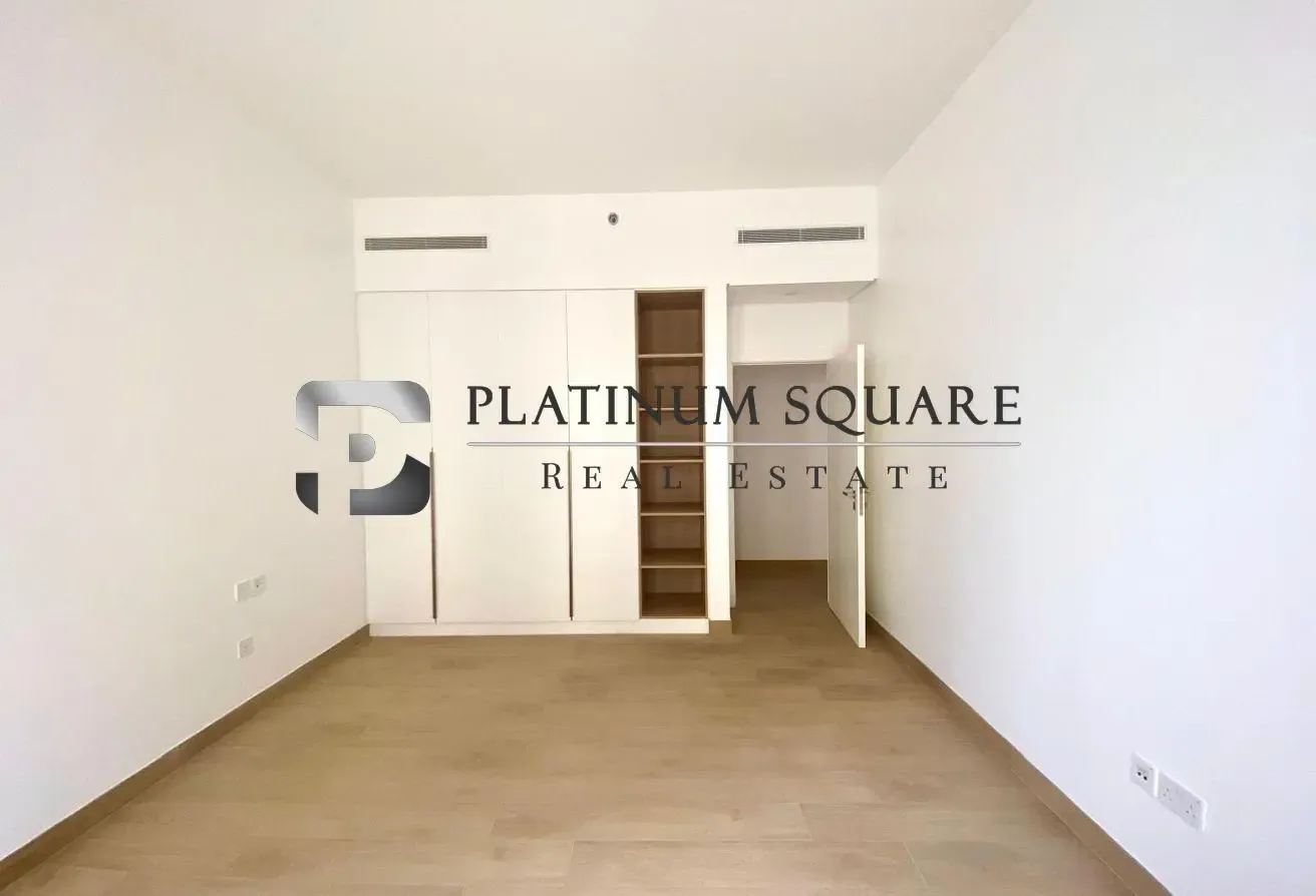 3 BR+ Maid | Full Sea View | Exclusive | Vacant