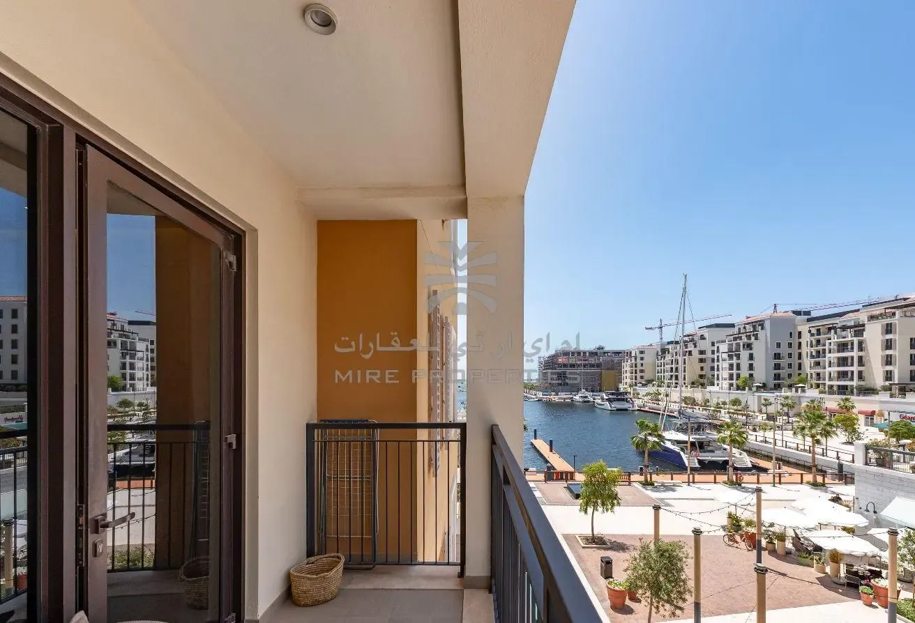 Vacant | Upgraded & Furnished 2BR | Premium Finish