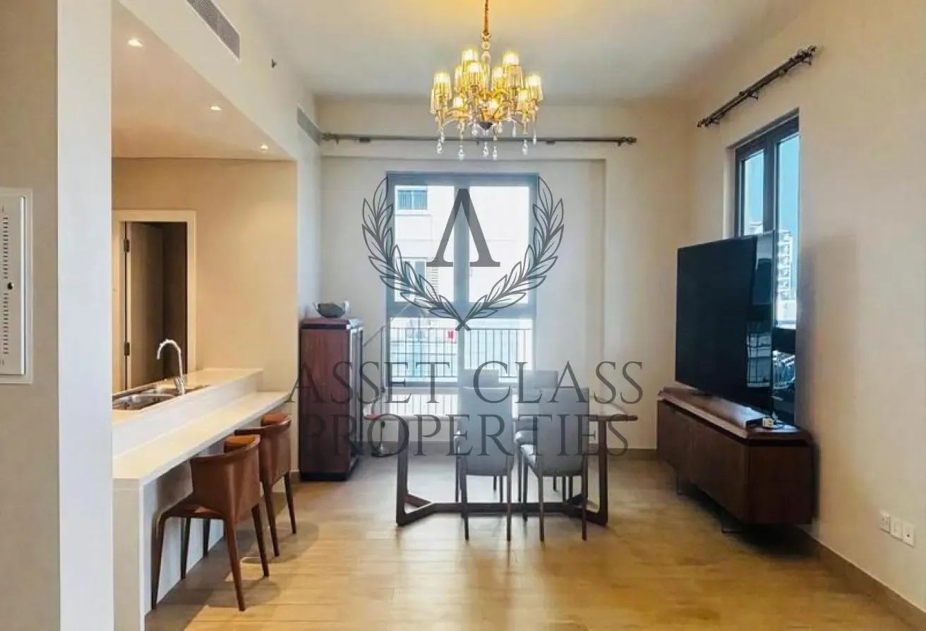 Marina Promenade view | Well maintained | Vacant