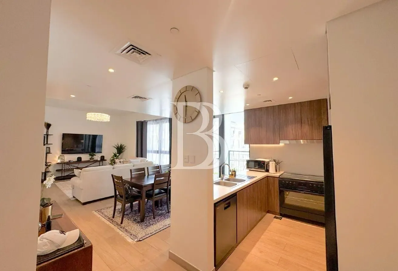 Ready to move | Waterfront community | Furnished
